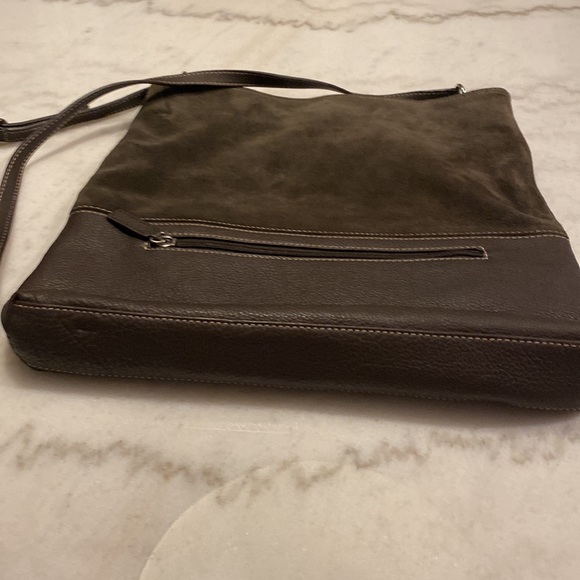 Beautiful Levenger leather and suede crossbody bag - Picture 7 of 10